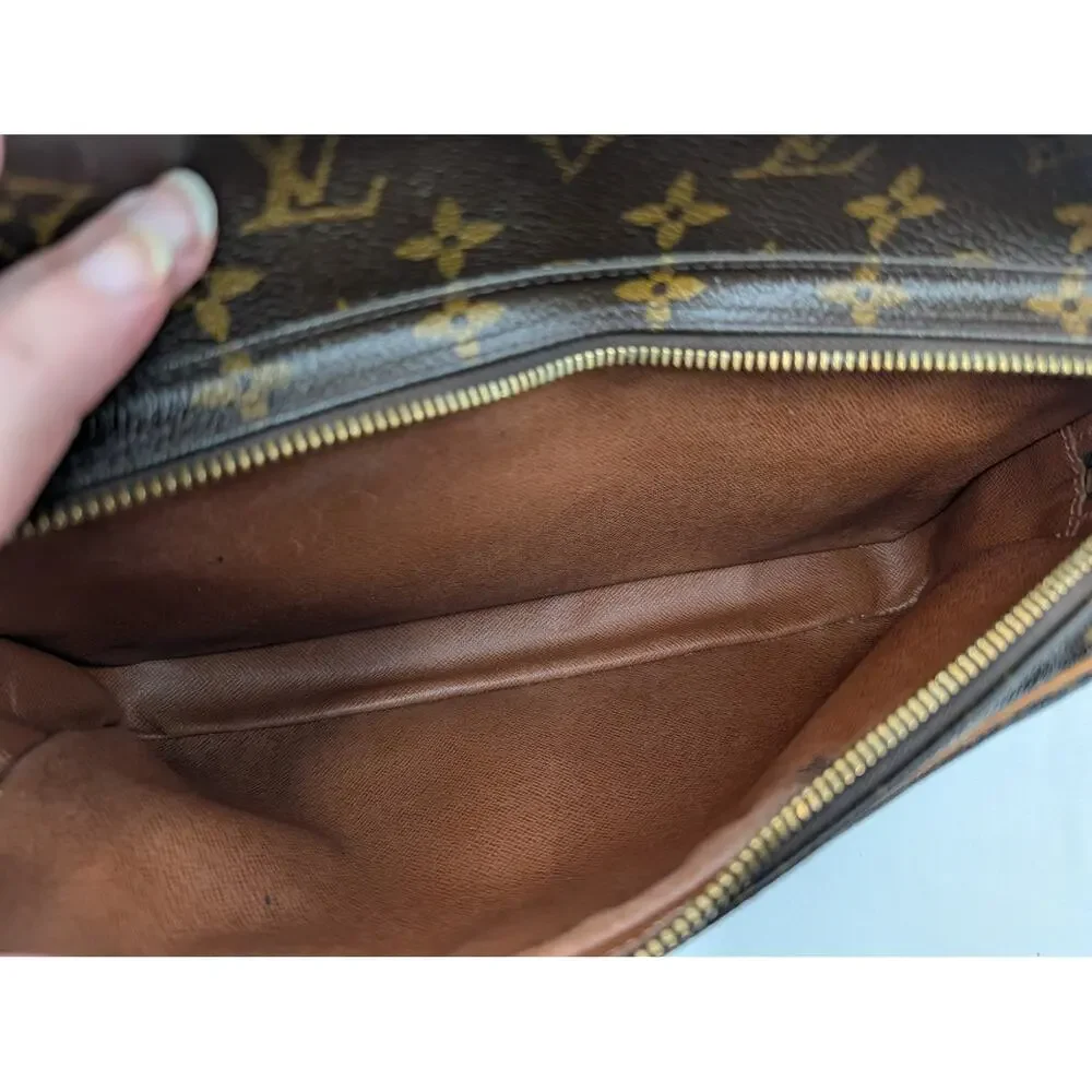 Authentic Louis Vuitton Nile Monogram Crossbody Bag with Cert of Authenticity